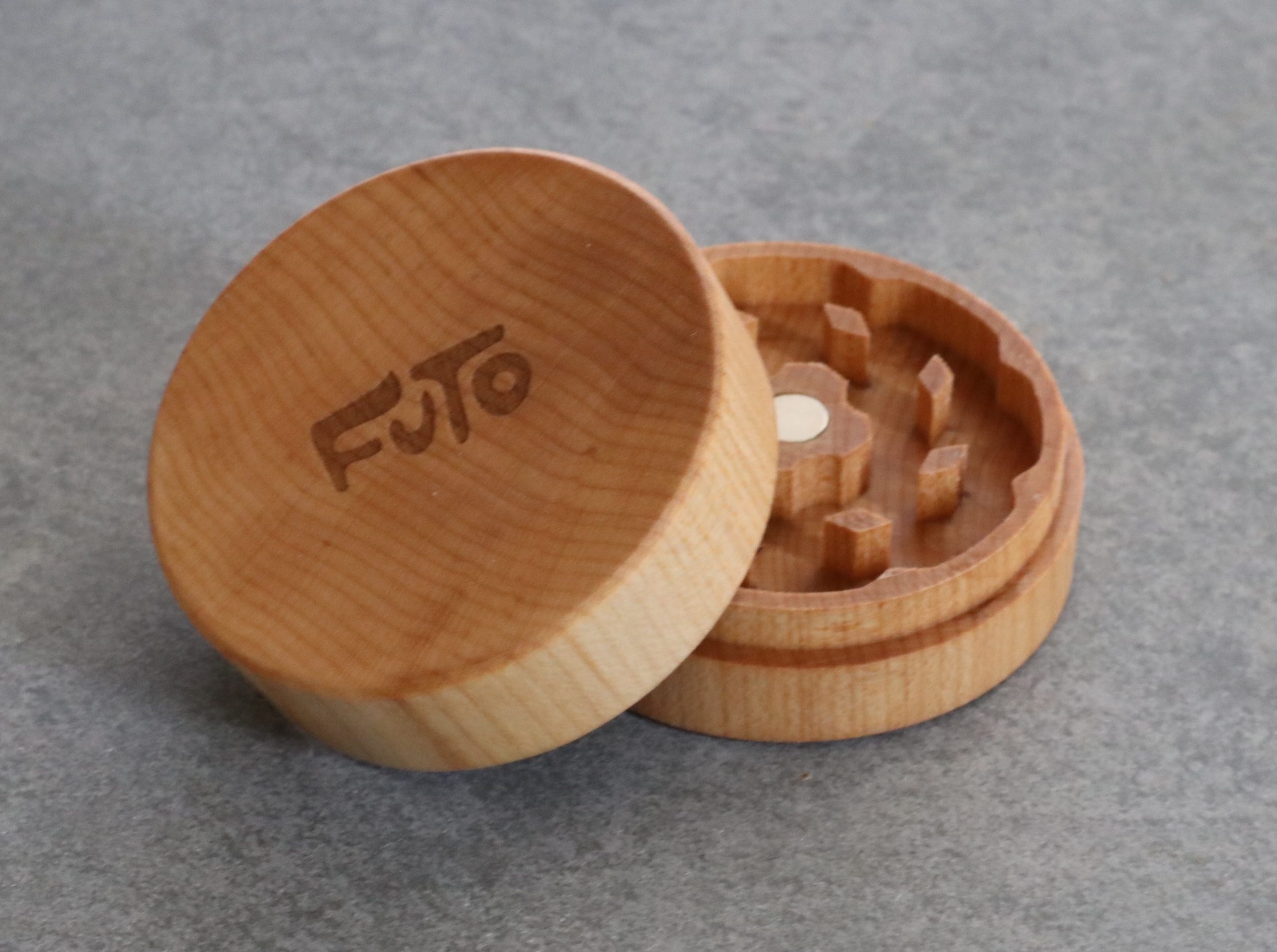 Futo Maple Wood Grinder- 2 Piece simple easy to use herb grinder