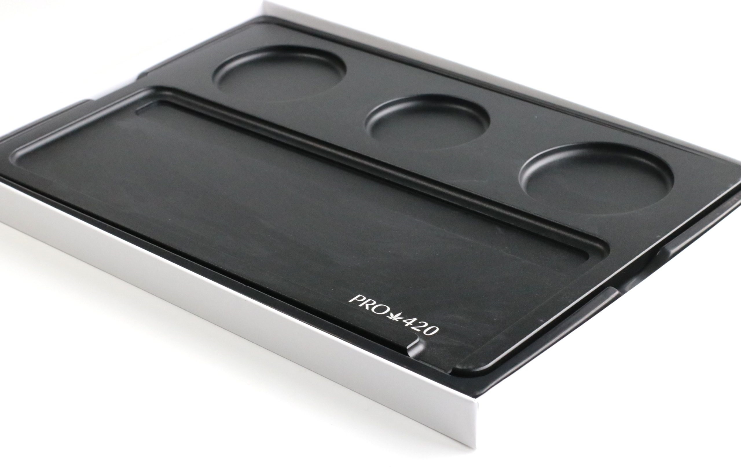 PRO 420 Rolling Tray & Herb Grinder-Quality Gift Pack - PRO 420 Aluminum Rolling Tray